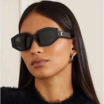 Celine CL40238U 01A 55
