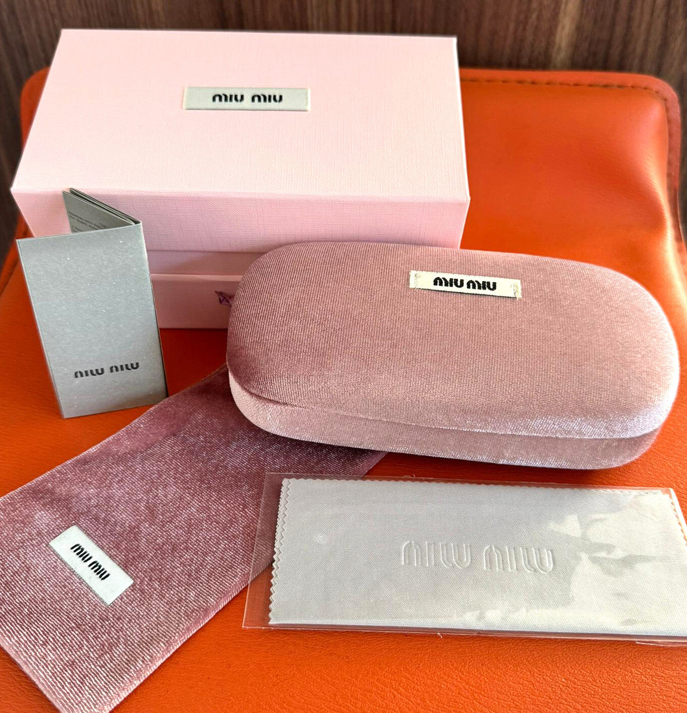Miu Miu MU A52S ZVN-60O 52